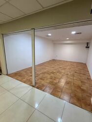 Holland Road Shopping Centre (D10), Retail #575441561